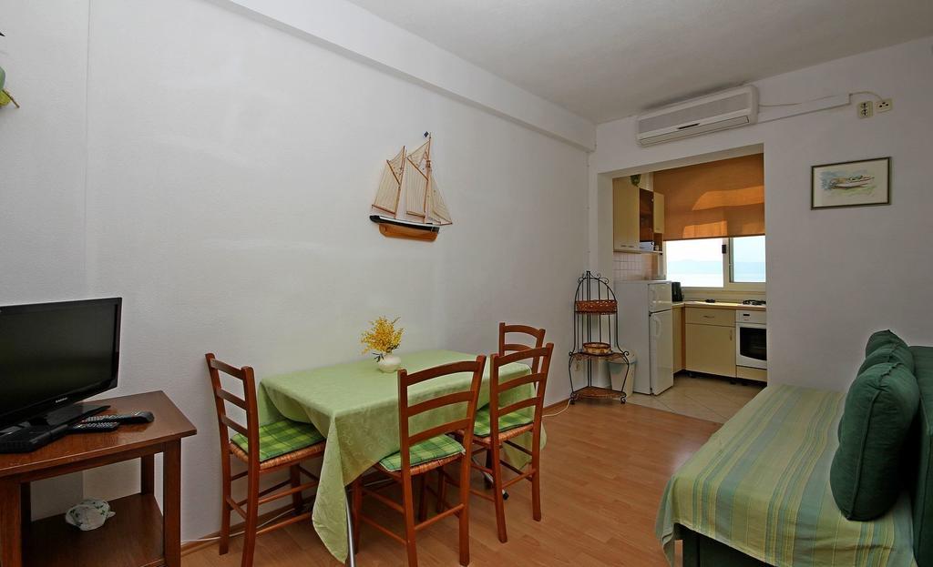 Apartments Adrion 德朗西斯 客房 照片